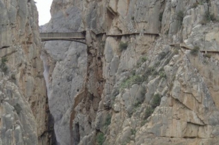  Hiking through the best landscapes of Abdalajis 